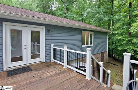 1279 Coneross Point Drive Seneca SC 29678