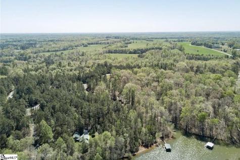 1279 Coneross Point Drive Seneca SC 29678