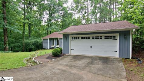 1279 Coneross Point Drive Seneca SC 29678