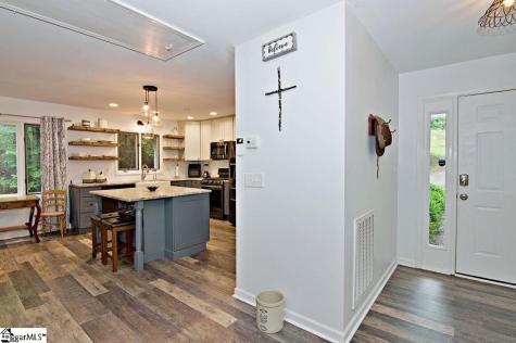 1279 Coneross Point Drive Seneca SC 29678