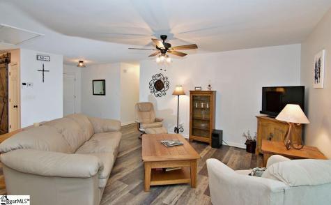 1279 Coneross Point Drive Seneca SC 29678