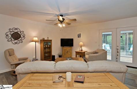 1279 Coneross Point Drive Seneca SC 29678