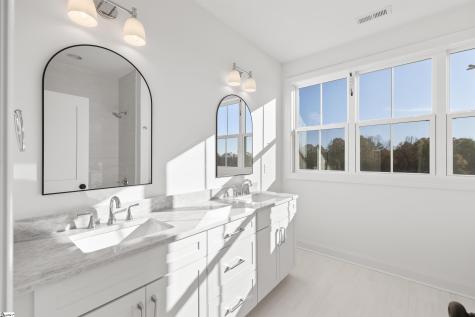 245 W Chapman Road Belton SC 29627