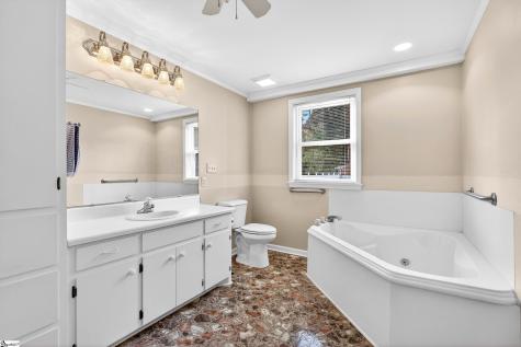 906 College Drive Gaffney SC 29340