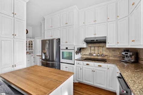 906 College Drive Gaffney SC 29340