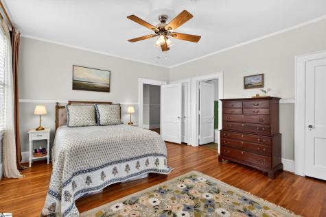 906 College Drive Gaffney SC 29340