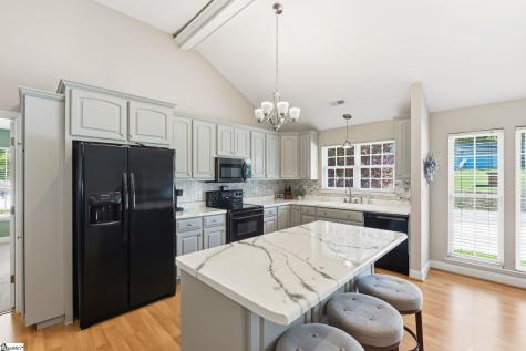 519 Island Point Road Starr SC 29684