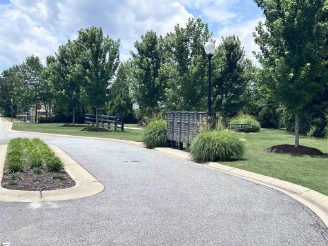 744 Parkside Drive Woodruff SC 29388