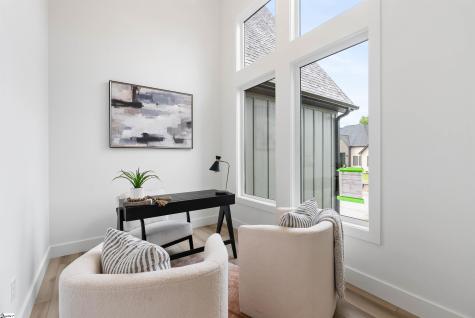 757 New South Court Wellford SC 29385