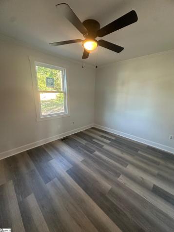 189 Converse Circle Spartanburg SC 29302