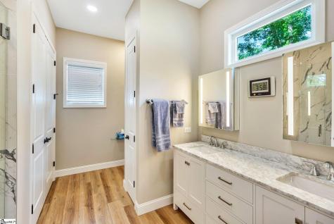 851 Durham Brown Road Seneca SC 29678