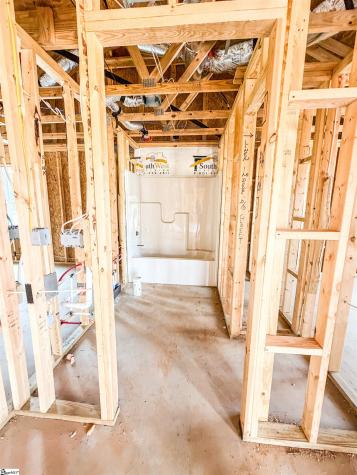 18034 Hwy 101 S Gray Court SC 29645