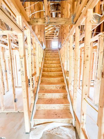 18034 Hwy 101 S Gray Court SC 29645