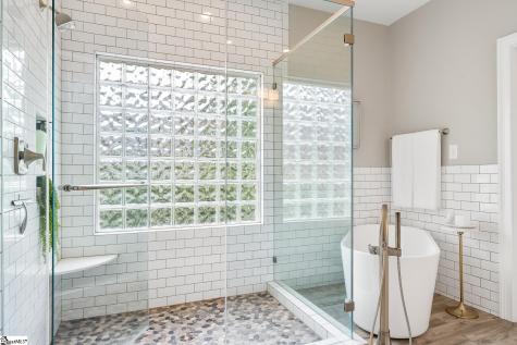 1036 N Shore Drive Anderson SC 29625