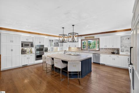 1823 Gowdeysville Road Gaffney SC 29340