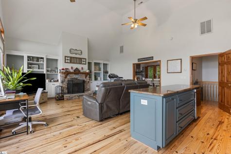 14 Woodbine Drive Cleveland SC 29635