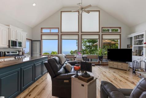 14 Woodbine Drive Cleveland SC 29635