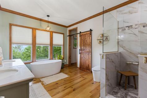 14 Woodbine Drive Cleveland SC 29635