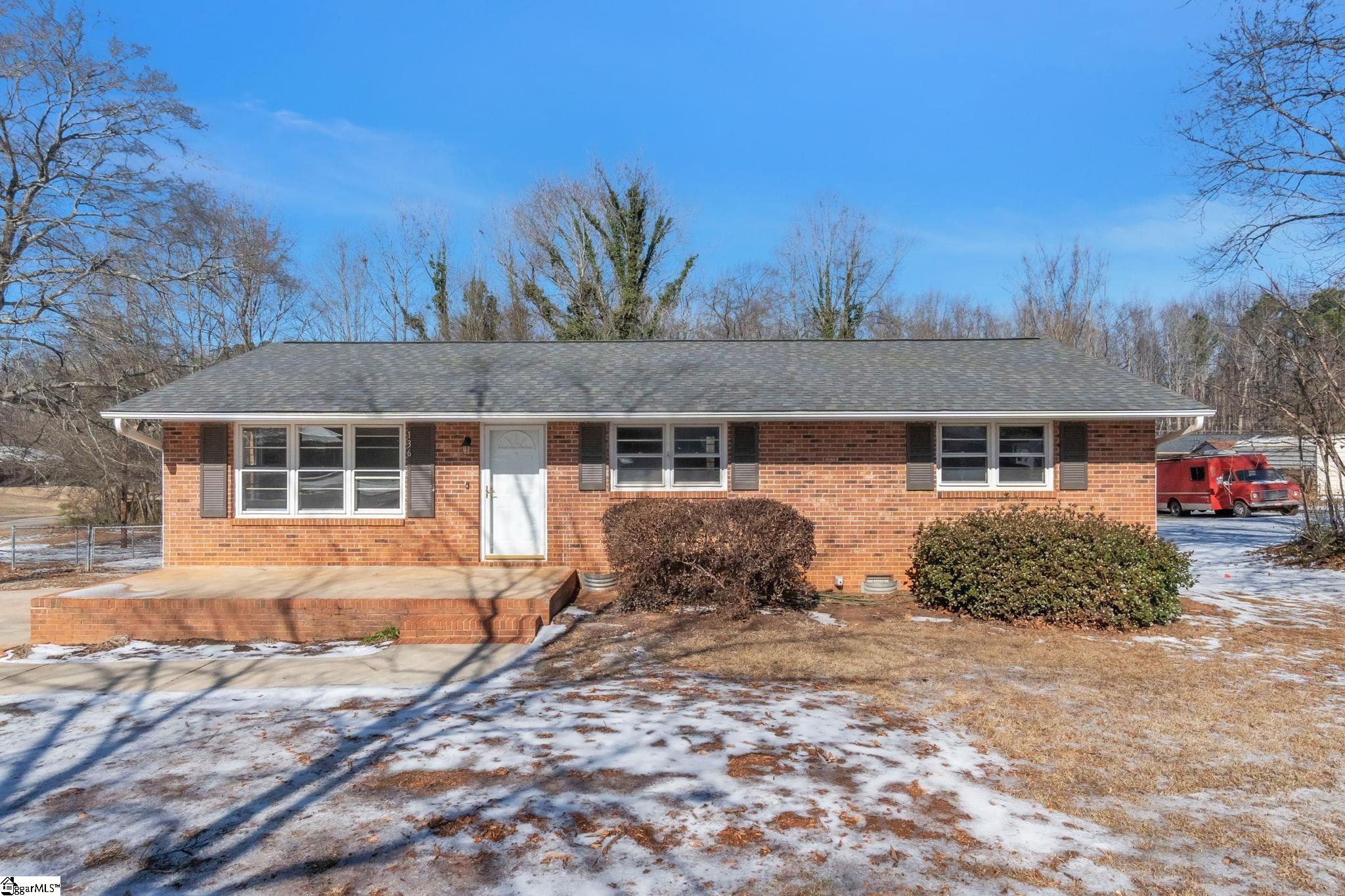 136 Crestview Drive Cowpens SC 29330