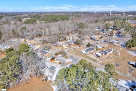 136 Crestview Drive Cowpens SC 29330