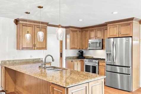 110 Stonehedge Drive Greenville SC 29615