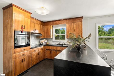 115 Cannon Lane Taylors SC 29687