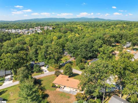115 Cannon Lane Taylors SC 29687