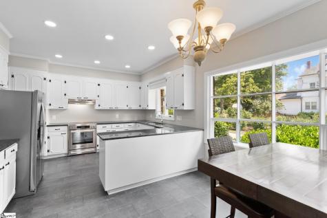307 S Broad Street Clinton SC 29325