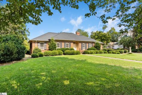 307 S Broad Street Clinton SC 29325