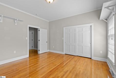 307 S Broad Street Clinton SC 29325