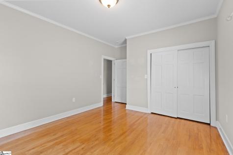 307 S Broad Street Clinton SC 29325