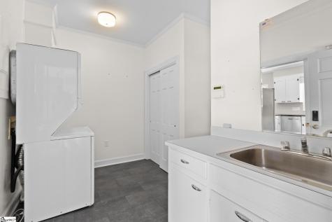 307 S Broad Street Clinton SC 29325