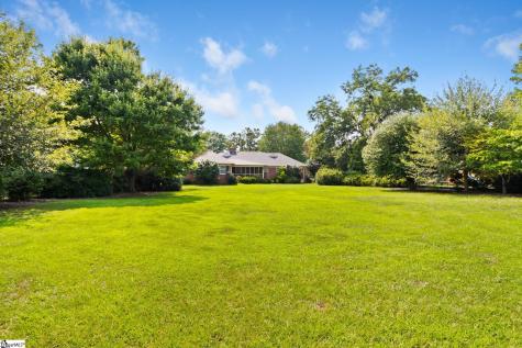 307 S Broad Street Clinton SC 29325