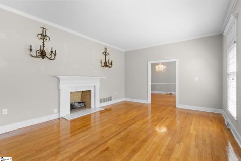 307 S Broad Street Clinton SC 29325
