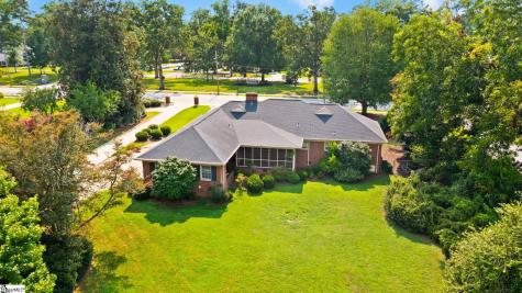 307 S Broad Street Clinton SC 29325