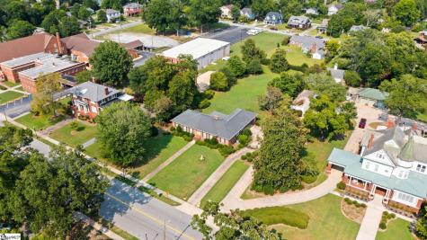 307 S Broad Street Clinton SC 29325