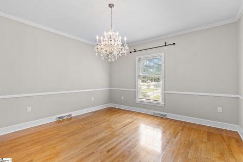 307 S Broad Street Clinton SC 29325