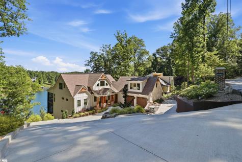 305 Harbor Drive Seneca SC 29678