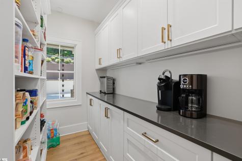 305 Harbor Drive Seneca SC 29678