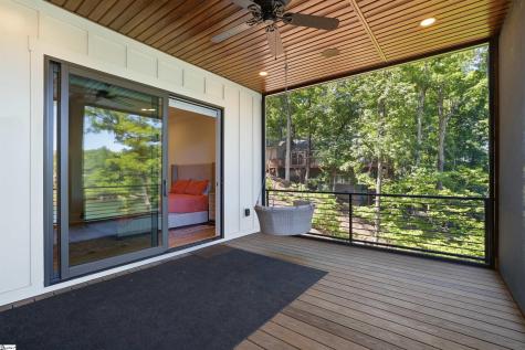 305 Harbor Drive Seneca SC 29678