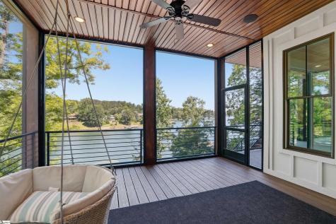 305 Harbor Drive Seneca SC 29678