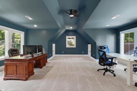 305 Harbor Drive Seneca SC 29678