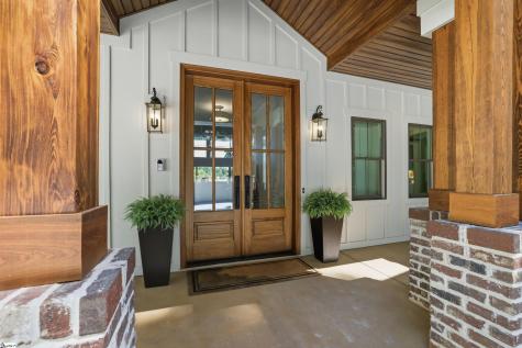 305 Harbor Drive Seneca SC 29678