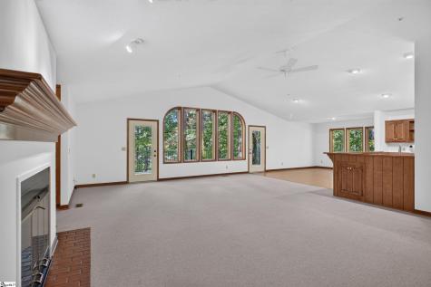 12 Lookout Lane Salem SC 29676