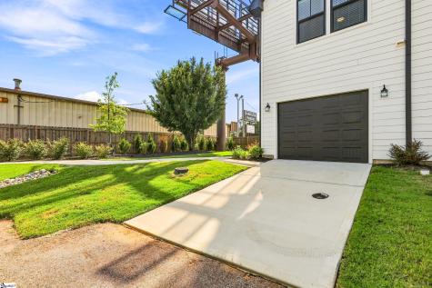 1192 N Pleasantburg Drive Greenville SC 29607