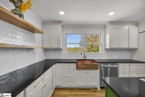 424 James Road Easley SC 29642