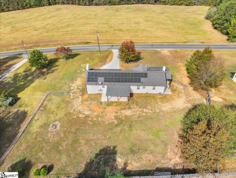 424 James Road Easley SC 29642