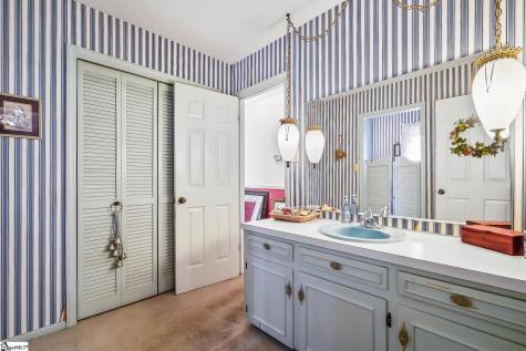 208 Williamsburg Road Anderson SC 29621