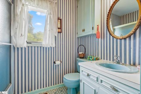 208 Williamsburg Road Anderson SC 29621