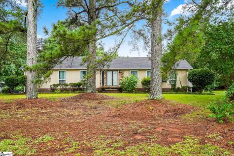 208 Williamsburg Road Anderson SC 29621